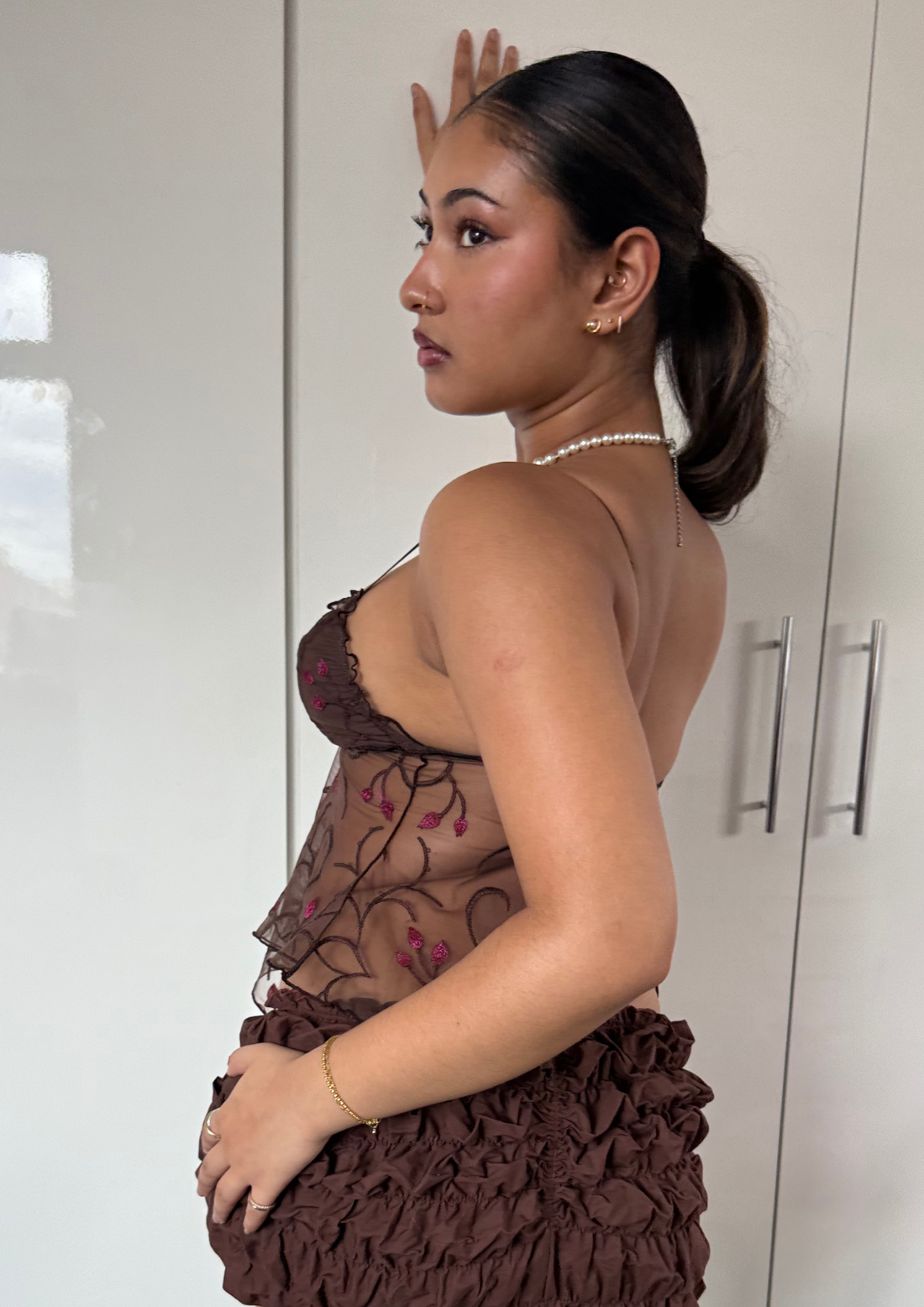 The angel top in Brown