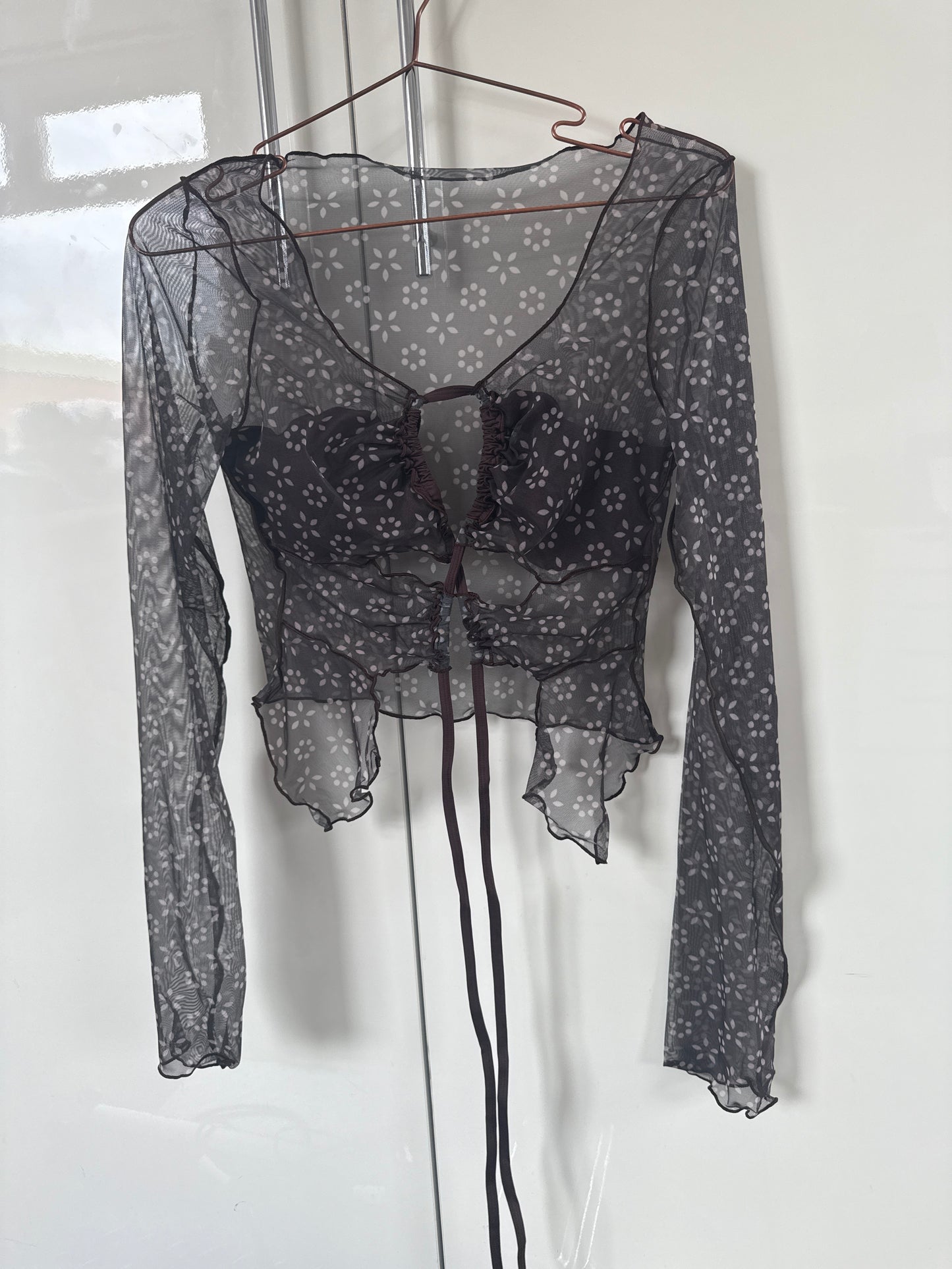 Fantasy top sample in floral print size 10