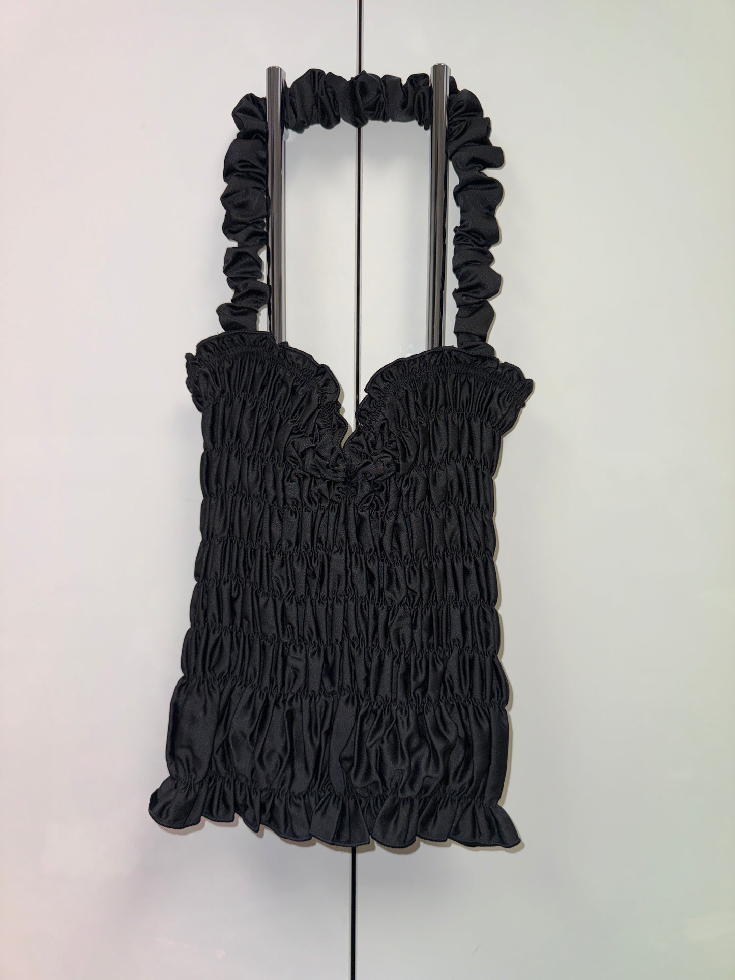 Size small black scrunchie top