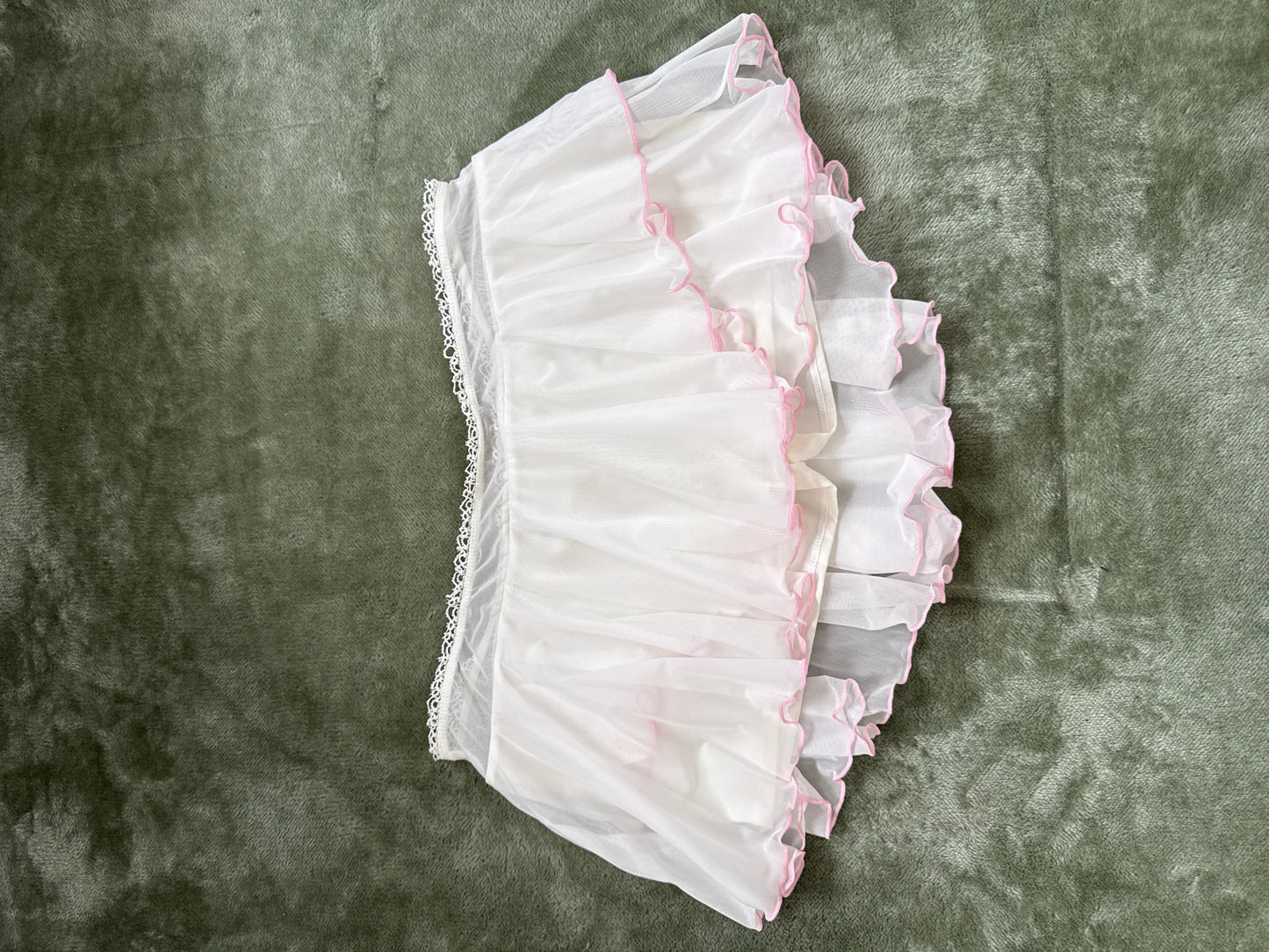 Ballerina Super Mini Skirt In Ivory sample size 12 /14