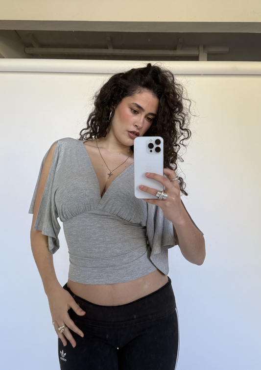 The Yasmin plunge split sleeve top in Grey