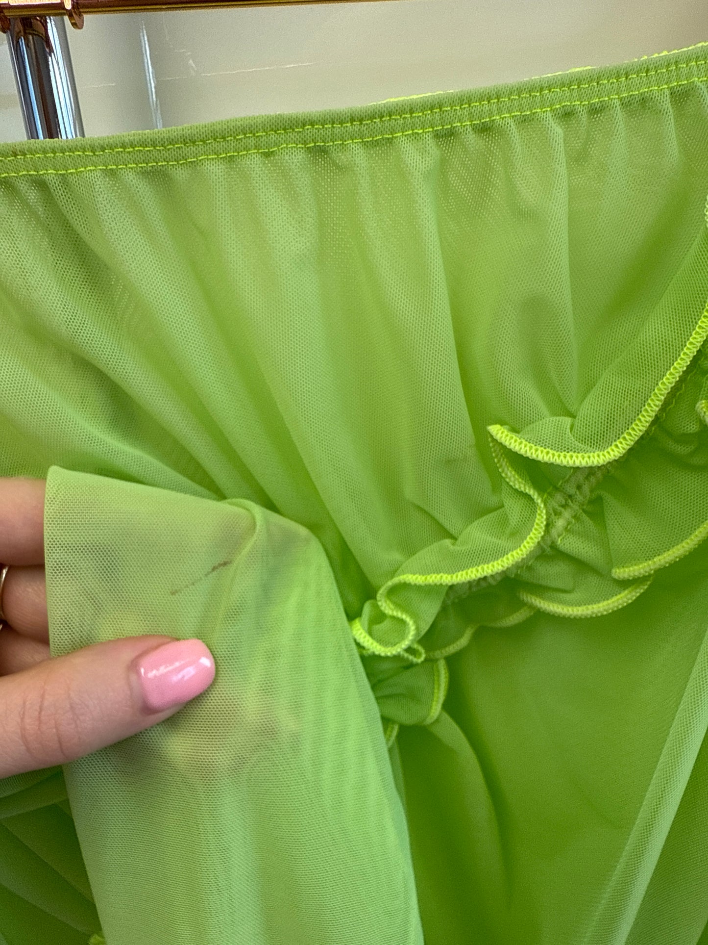 (Copy) Lime green lettuce hem mesh top size 14 tiny mark